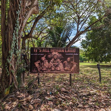 Spirit Of Jungle Lodge Самара Екстер'єр фото